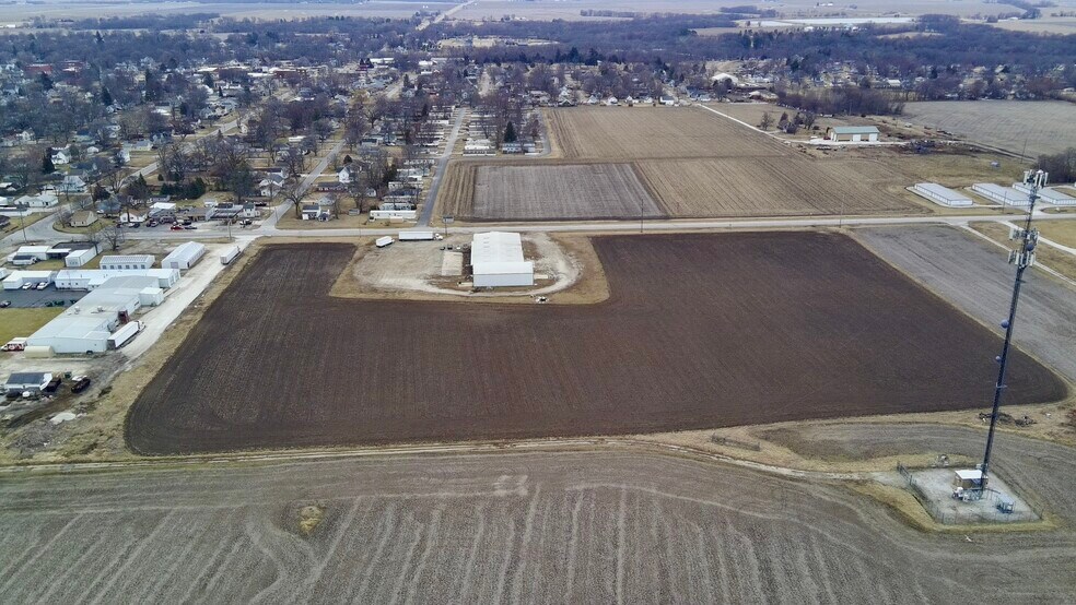 More Photos Of 125 Barlow Rd, Farmington Distribution For Sale