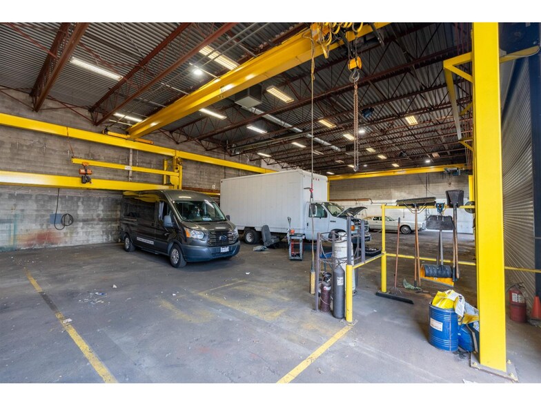 More Photos Of 13365 115th Ave, Surrey Light Manufacturing For Sale