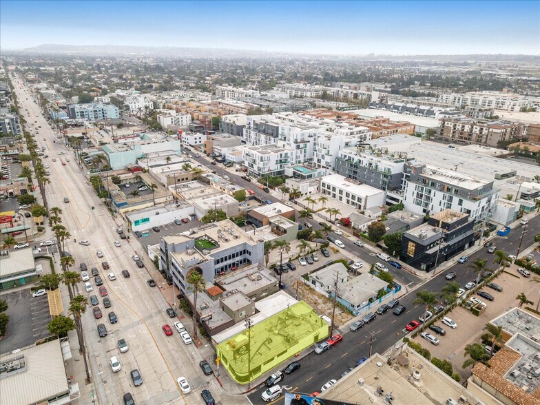 More Photos Of 13484 Washington Blvd, Marina Del Rey General Retail For Sale