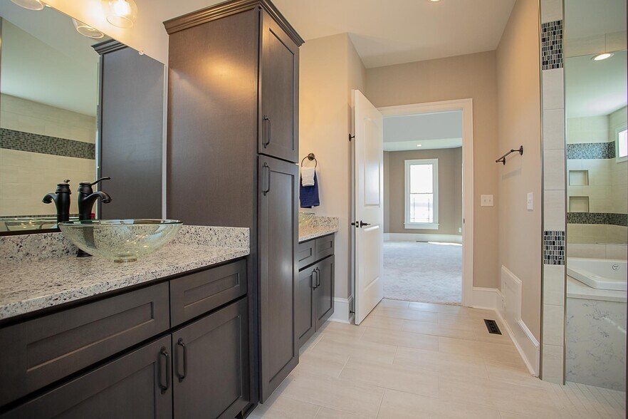 More Photos Of 243 Barrenridge rd, Staunton Specialty For Sale
