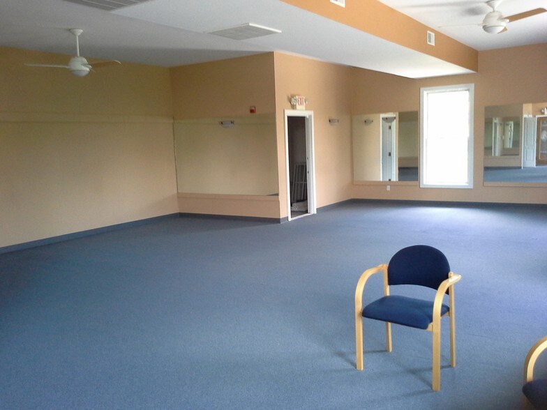 More Photos Of 127 W Street Rd, Kennett Square Medical For Lease