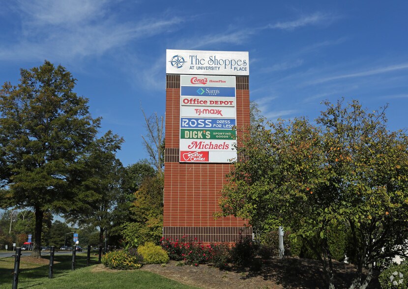 More Photos Of 8809 Jw Clay Blvd, Charlotte General Retail For Lease