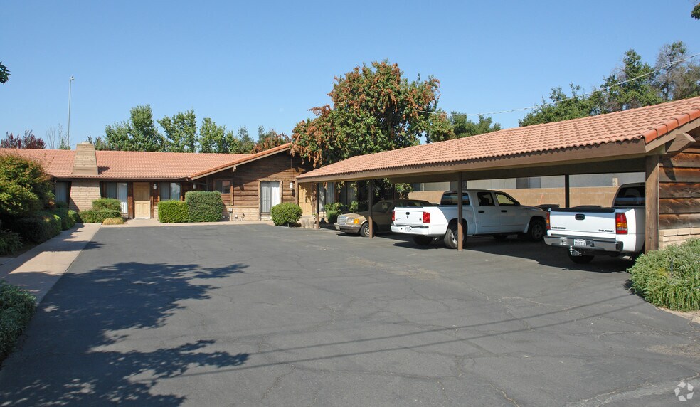 More Photos Of 7089 N Howard St, Fresno Apartments For Sale