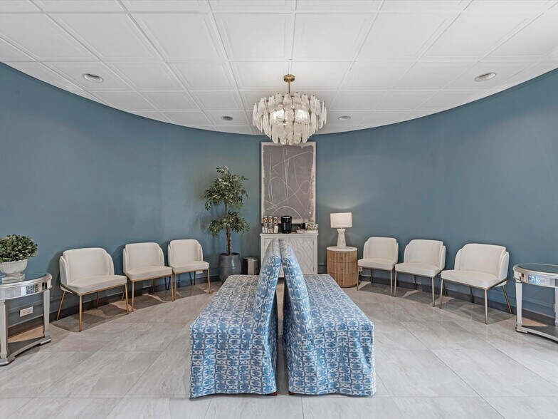 More Photos Of 525 Blossom St, Webster Medical For Sale