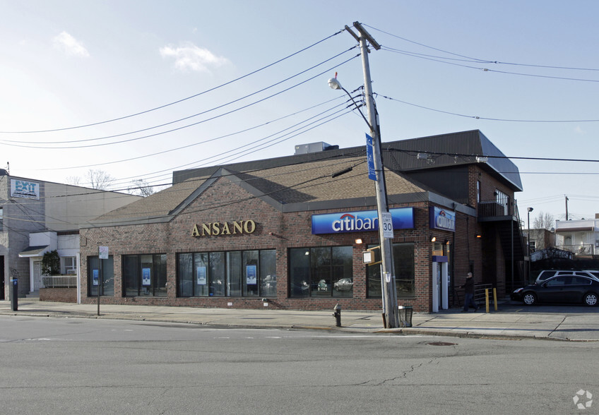 Primary Photo Of 3924 E Tremont Ave, Bronx Storefront Retail Office For Lease