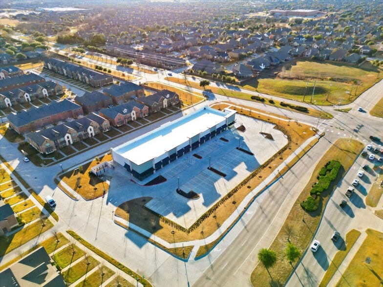 More Photos Of 5975 Ridgeline Dr, McKinney Storefront Retail Office For Lease