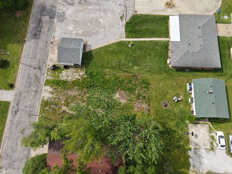 More Photos Of 825 Hartman Dr, Red Bud Land For Sale