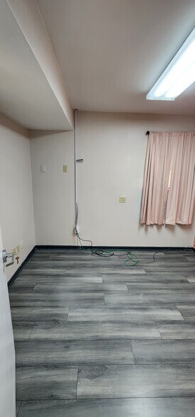 More Photos Of 2608 Matlock Rd, Arlington Medical For Lease