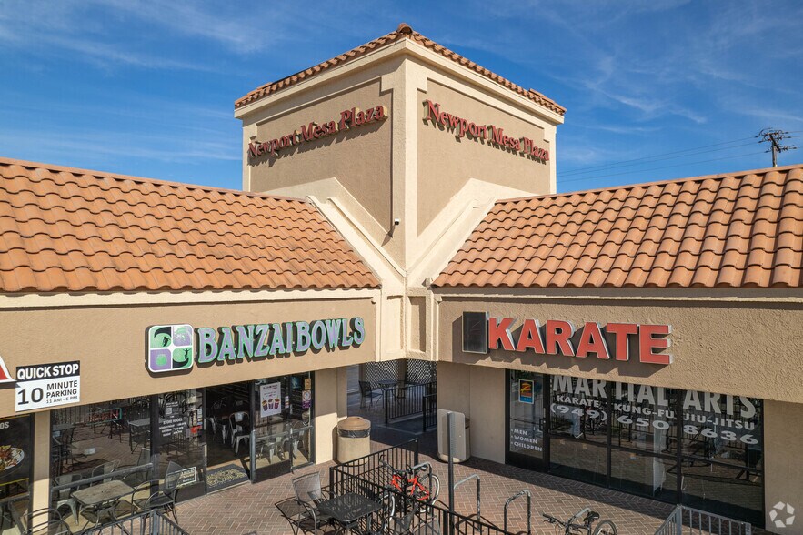 More Photos Of 488 E 17th St, Costa Mesa Restaurant For Lease