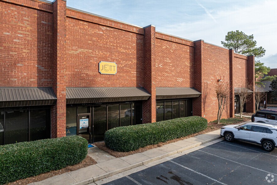 More Photos Of 150 Hembree Park Dr, Roswell Unknown For Lease