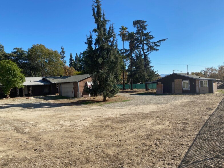 More Photos Of 2445 N Towne Ave, Pomona Land For Sale