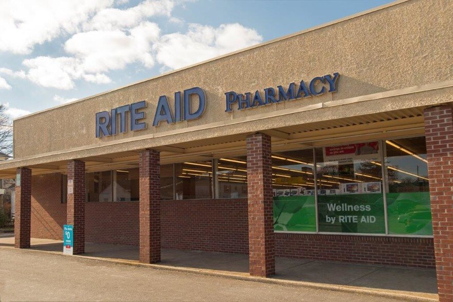 More Photos Of 727 East Ave, Pawtucket Unknown For Lease