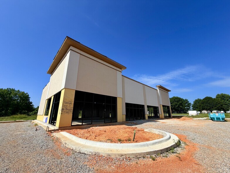 Primary Photo Of Slack Street & Weston Road, Pea Ridge Storefront Retail Office For Lease
