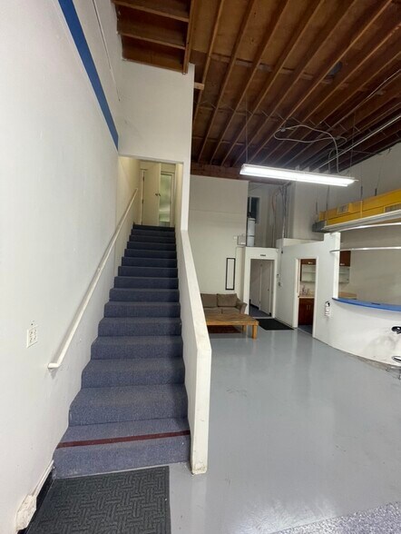 More Photos Of 1450-1496 Oddstad Dr, Redwood City Warehouse For Lease