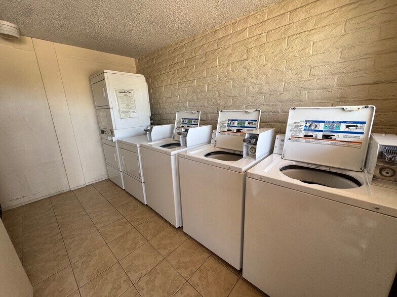 More Photos Of 730 E Limberlost Dr, Tucson Apartments For Sale