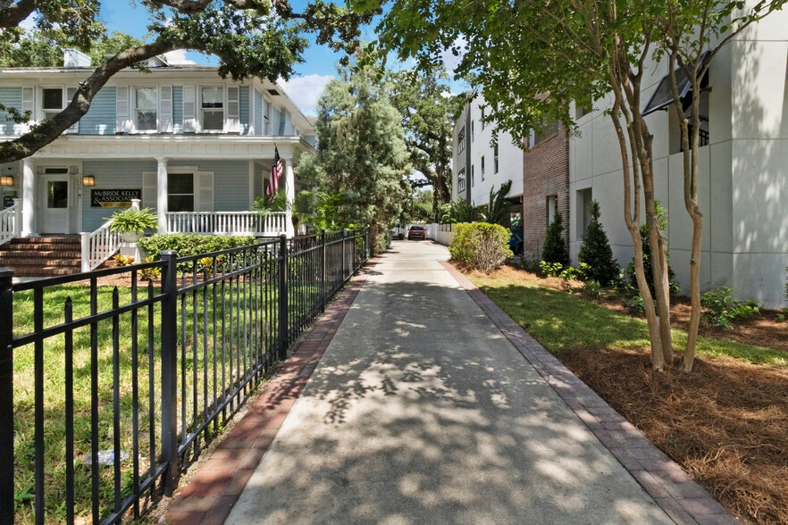 More Photos Of 326 S Hyde Park Ave, Tampa Office Residential For Sale