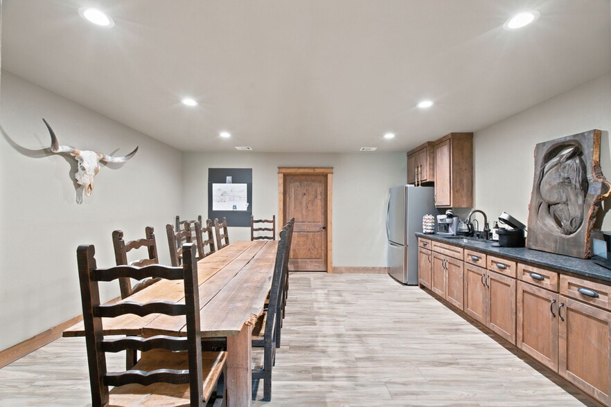 More Photos Of , Mineral Wells Unknown For Sale