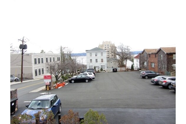 More Photos Of 65 Main St, Nyack Restaurant For Lease