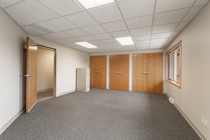 More Photos Of 520 N 28th Ave, Wausau Medical For Sale