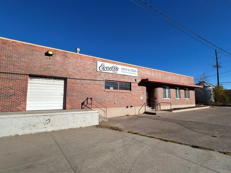Primary Photo Of 4801 Jackson St, Denver Manufacturing For Sale