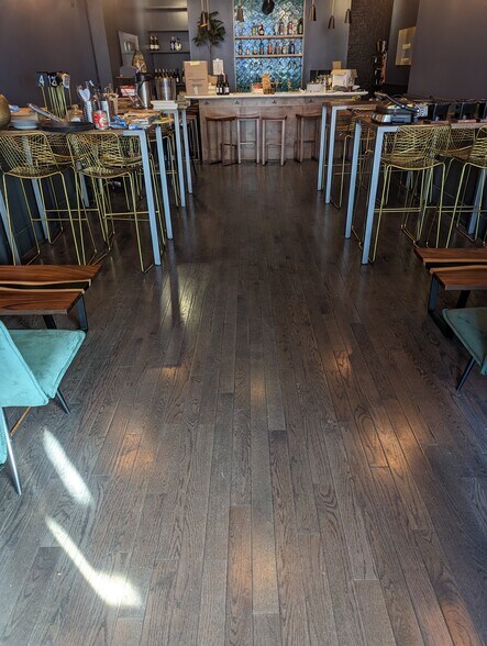 More Photos Of 581 Myrtle Ave, Brooklyn Restaurant For Lease