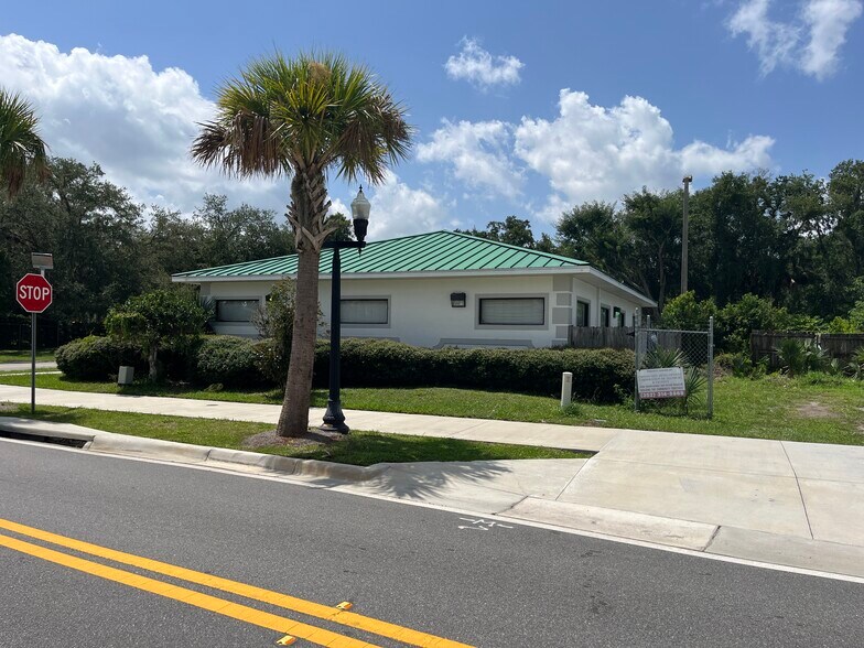 More Photos Of 305 S Childs St, Leesburg Medical For Sale
