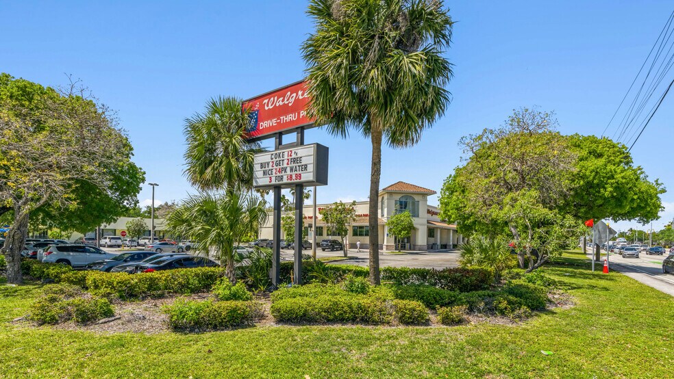 More Photos Of 4509 Summit Blvd, West Palm Beach Drugstore For Sale