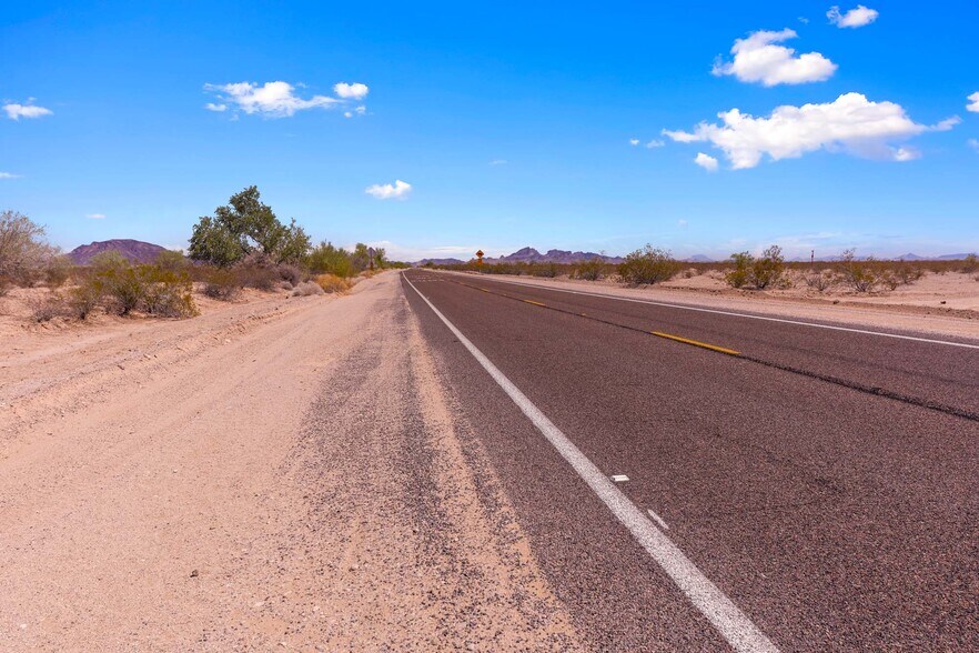 More Photos Of 53900 W Salome Hwy, Tonopah Land For Sale