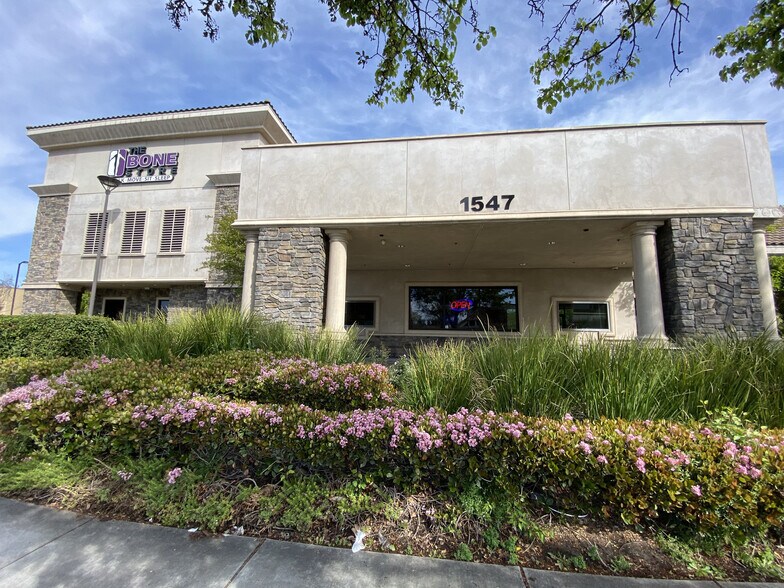 More Photos Of 1547 E March Ln, Stockton Bank For Lease