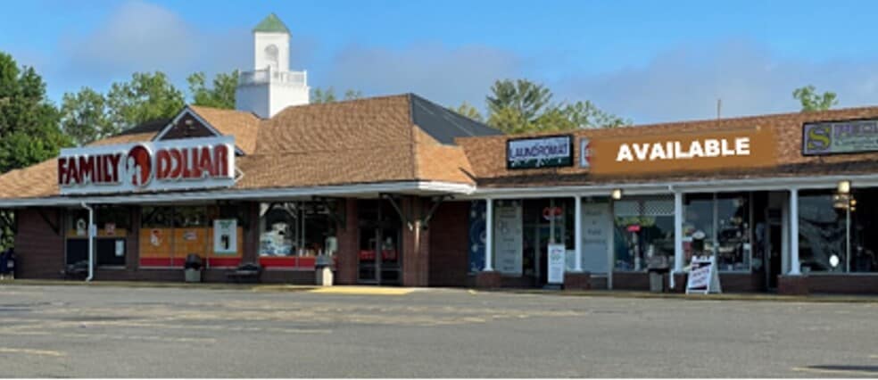 More Photos Of 585 Hazard Ave, Enfield Freestanding For Lease