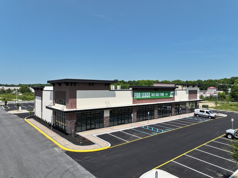 More Photos Of 130 Corporate Blvd, Newark Unknown For Lease