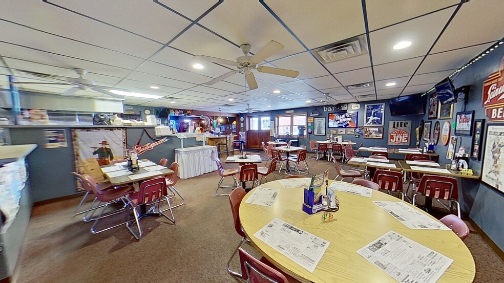 More Photos Of 2803 W Blanchard Rd, Winn Restaurant For Sale