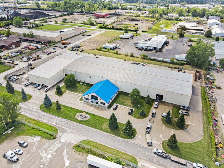 More Photos Of 4072 Flint Asphalt Dr, Burton Distribution For Sale