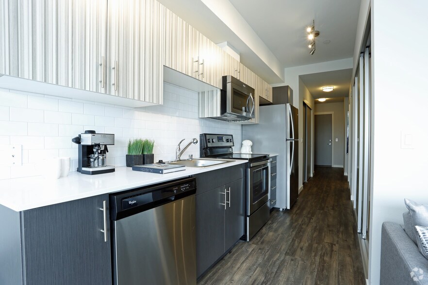 More Photos Of 1516 NW 51st St, Seattle Apartments For Sale