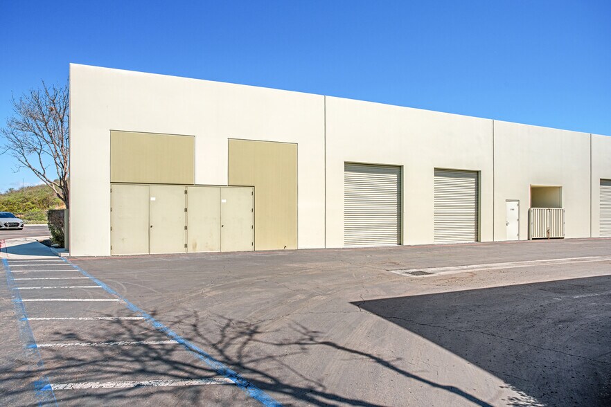 More Photos Of 2355 La Mirada Dr, Vista Warehouse For Sale