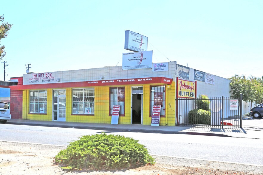 More Photos Of 4330-4332 E Belmont Ave, Fresno Storefront For Sale