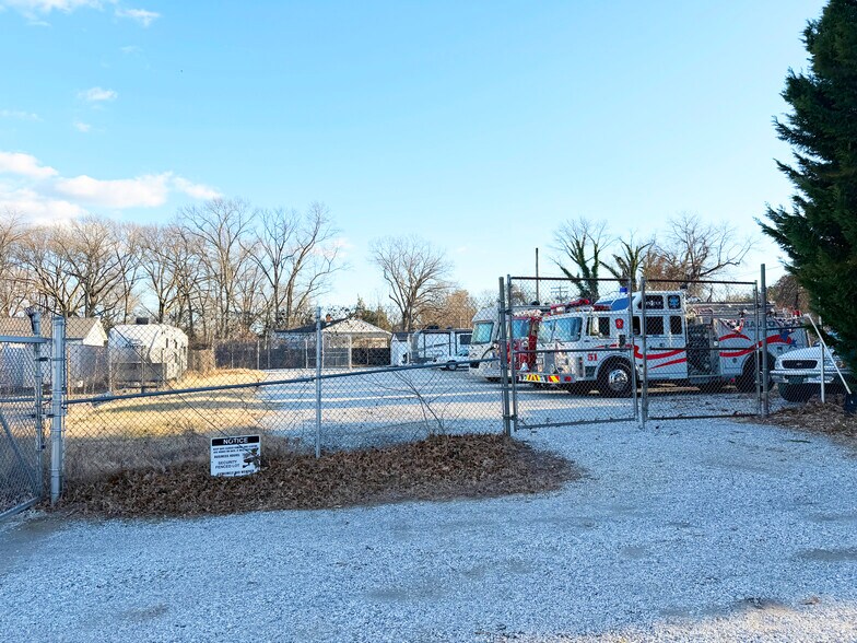 More Photos Of 8250 Baltimore Annapolis Blvd, Pasadena Industrial For Lease