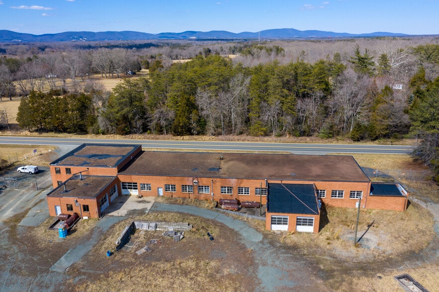 More Photos Of 2428 Richmond Rd, Troy Auto Salvage Facility For Sale