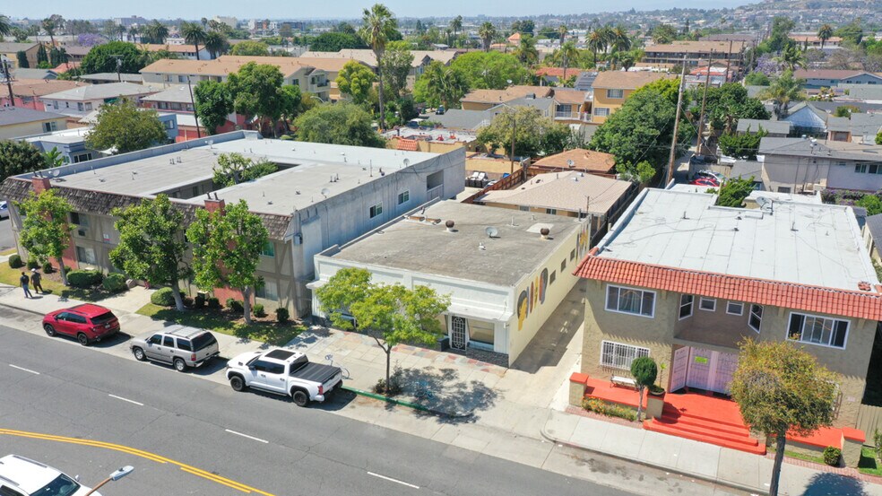 More Photos Of 2117-2119 E 7th St, Long Beach Storefront Retail Residential For Sale