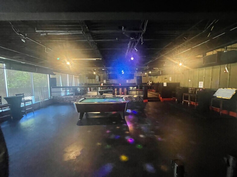 More Photos Of 1700 US-280, Phenix City Hotel For Sale