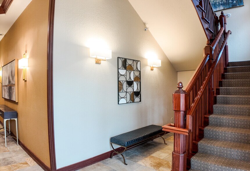 More Photos Of 5024-5032 S Bur Oak Pl, Sioux Falls Office For Lease