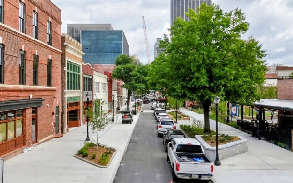 Primary Photo Of 111 Broad St SW, Atlanta Storefront Retail Office For Lease