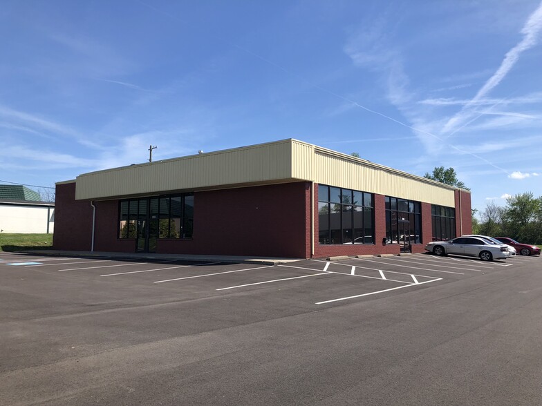 More Photos Of 5300-5404 Bardstown Rd, Louisville Unknown For Lease