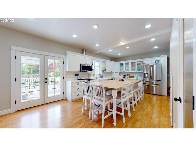 More Photos Of 250 68th St, Springfield Continuing Care Retirement Community For Sale