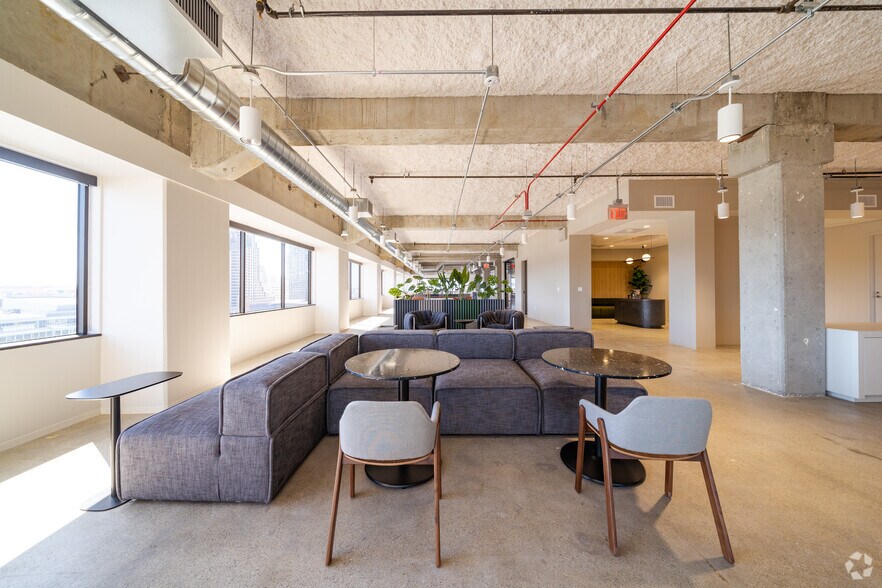More Photos Of 201 Third St, San Francisco Office For Lease