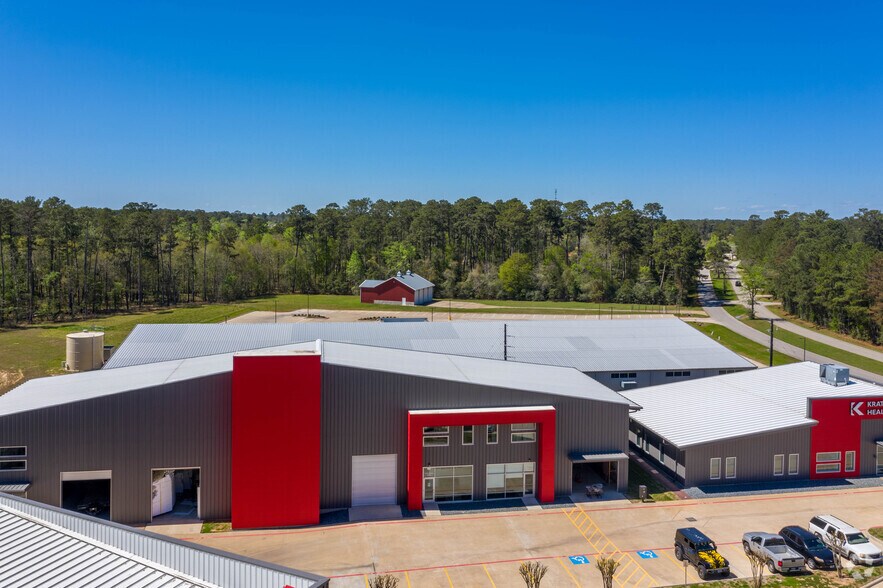 More Photos Of 32503 Tamina Rd, Magnolia Office For Lease