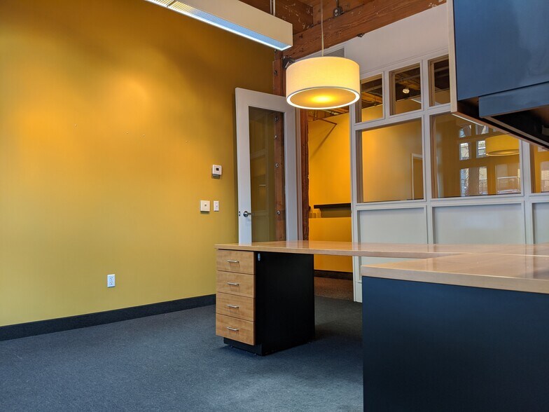 More Photos Of 400 N 1st St, Minneapolis Loft Creative Space For Sale