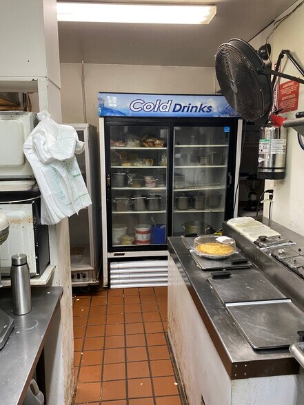 More Photos Of 3333 Lockport Olcott Rd, Newfane Restaurant For Sale