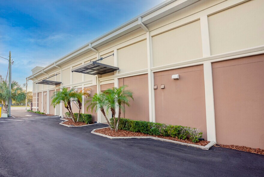 More Photos Of 501 S Lincoln Ave, Clearwater Medical For Lease
