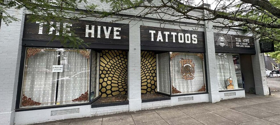 Primary Photo Of 8327-8329 N Denver Ave, Portland Storefront For Lease